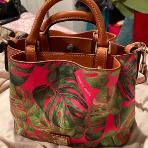 Dooney & Bourke Purse